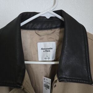 Abercrombie & Fitch Men's Tan Jacket with Black Collar